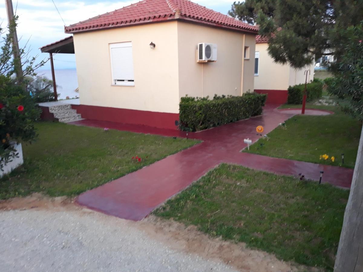 Beach Bungalows Kypseli Exterior photo