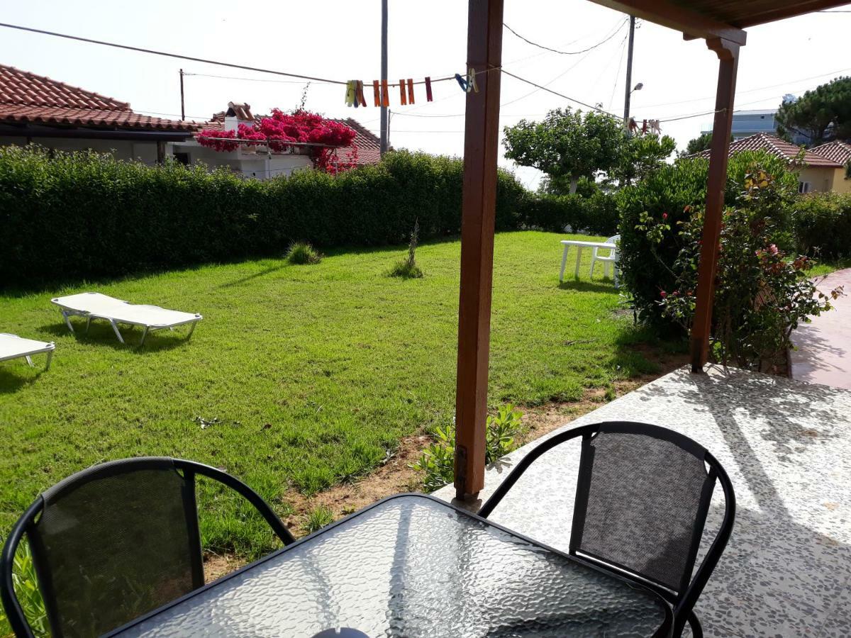 Beach Bungalows Kypseli Exterior photo
